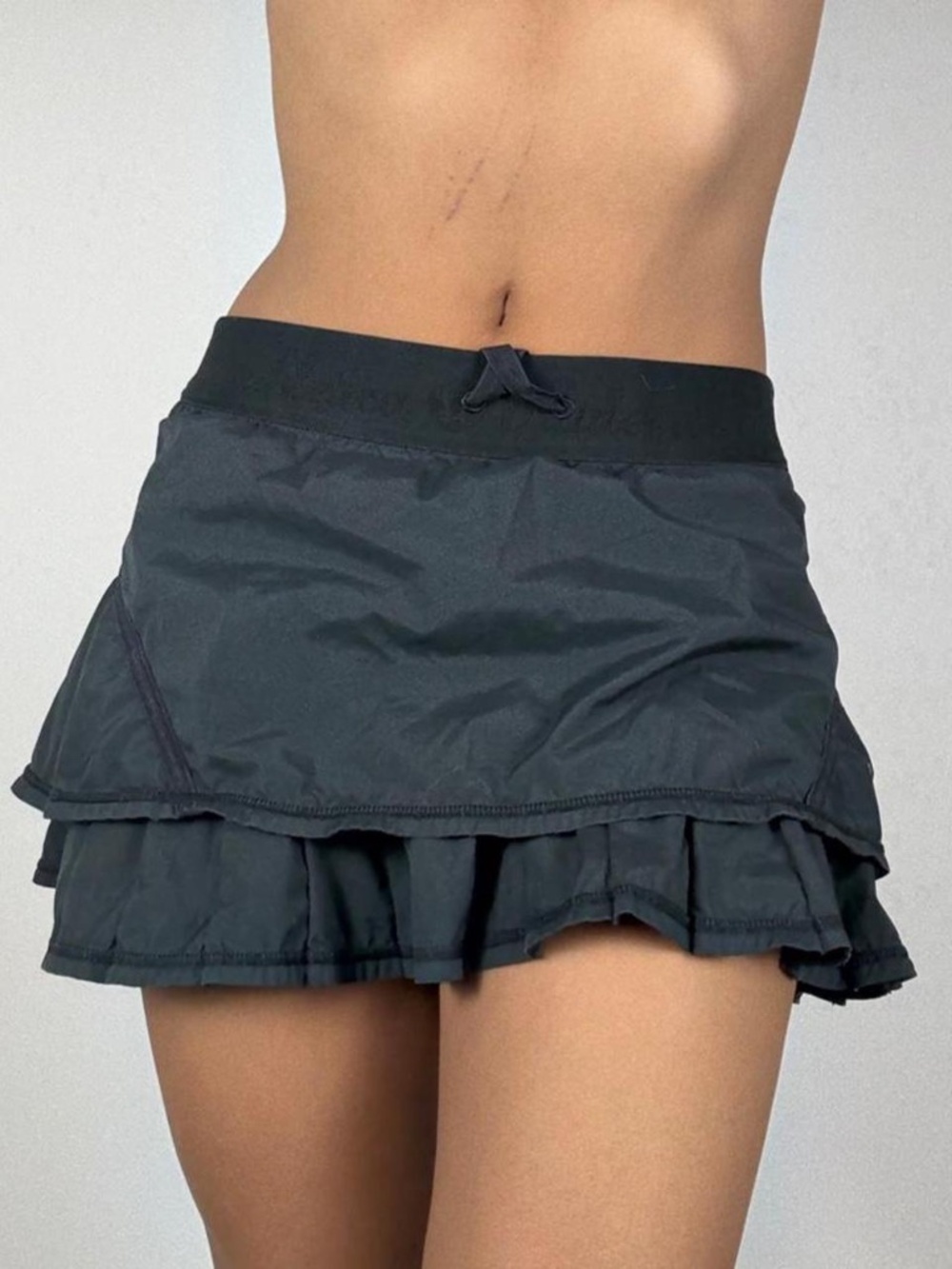 LULULEMON BLACK TENNIS SKIRT